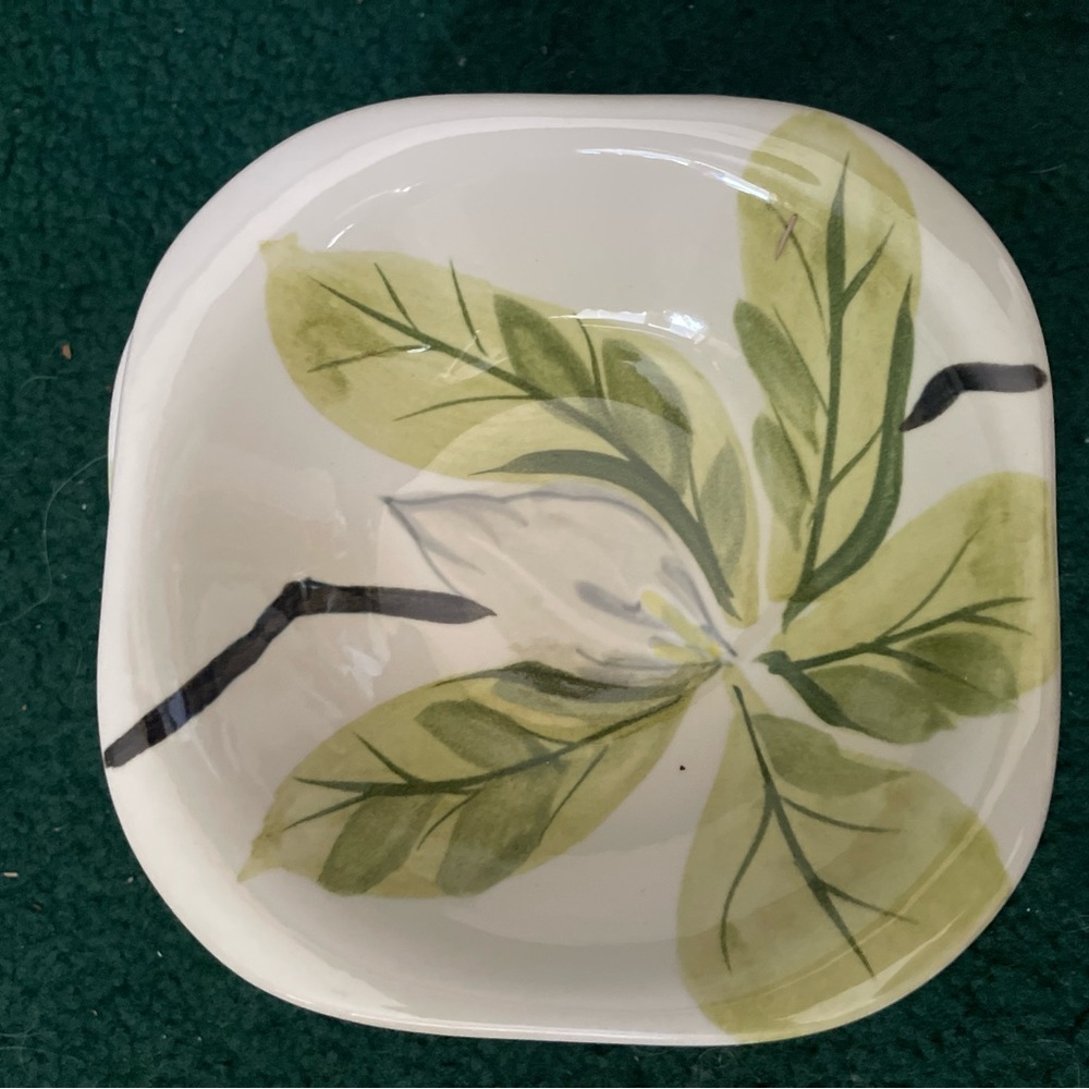 Red Wing Pottery Magnolia Pattern Square Serving Bowl Excellent Condition 8.25”